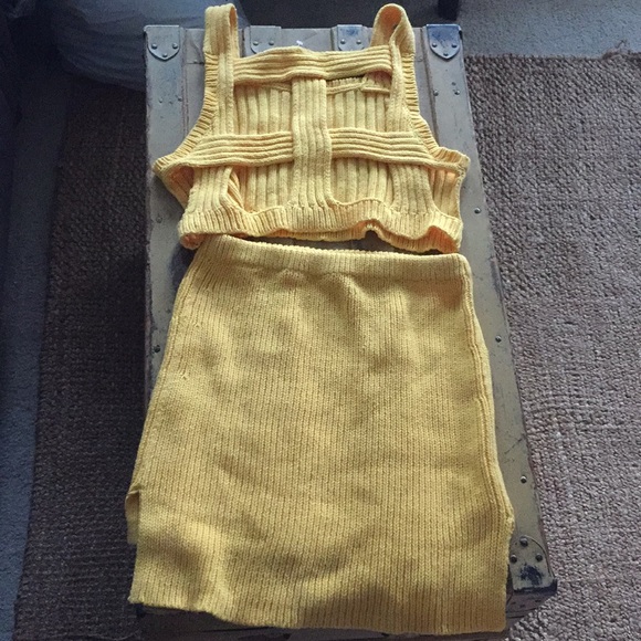 NASTY GAL STRETCH YELLOW 2PC CROP SKIRT SET M - Picture 9 of 13